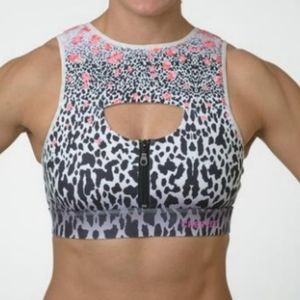 "The Amy" 2.0 Chestee Sports Bra in Leopard
